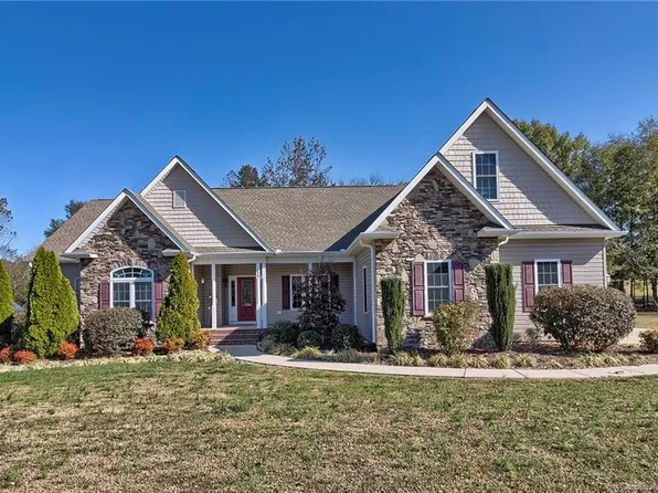 520 Steeplechase Trl, Salisbury, NC 28144