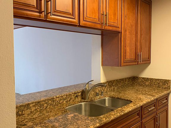 3rd image of 5460 White Oak Ave #228E