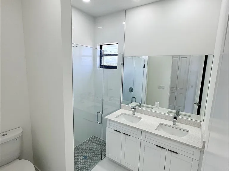3032 NW 41st Ave — Photo 15