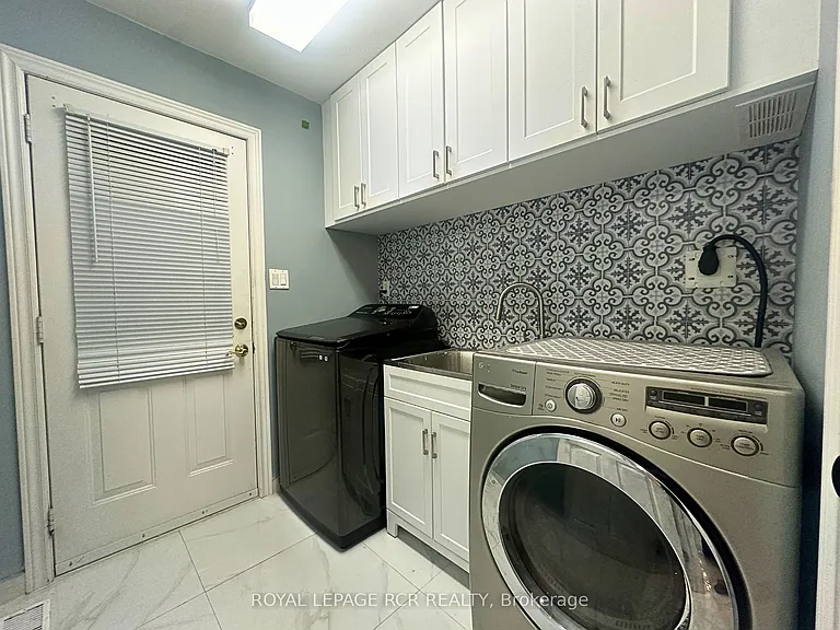 536 Fiddle Park Ln #MAIN — Photo 16