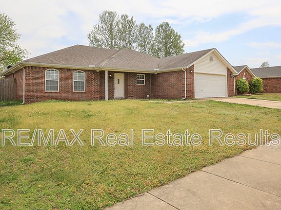 2nd image of 1907 Columbus Rd