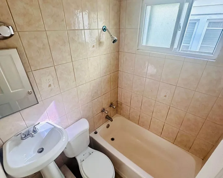 714 Roselle St #1A — Photo 7