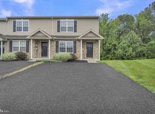 837 Gregs Dr, Harrisburg, PA 17111