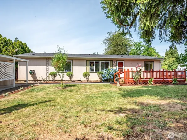 827 NE Woodard Avenue, Castle Rock, WA 98611