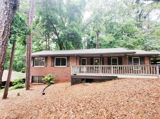 522 Milligan Dr, Stone Mountain, GA