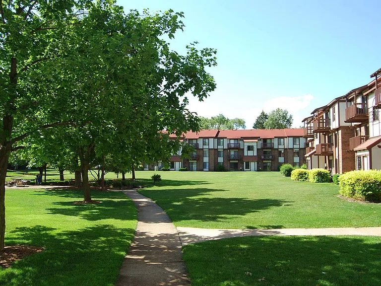 Madeira Apartments — Photo 24