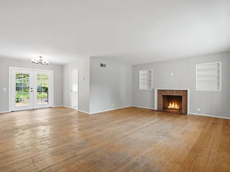 1711 William Henry Ct — Photo 4