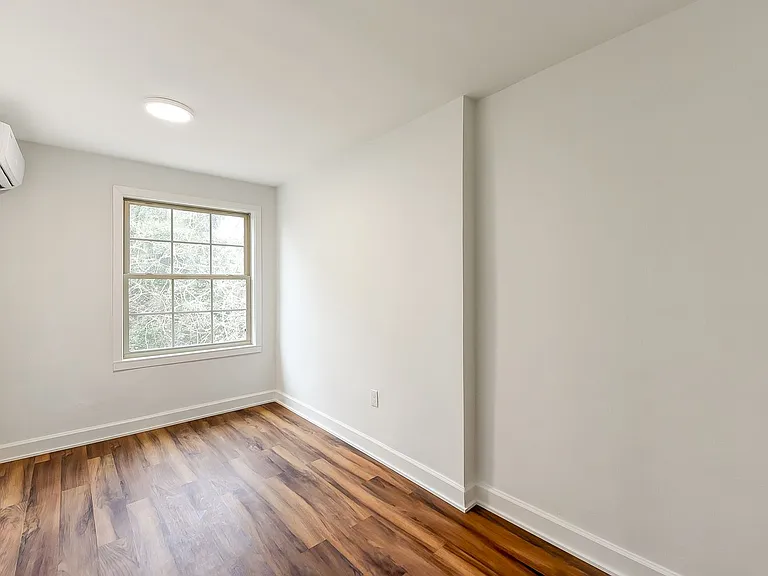 Elevated Northwest DC Living at The Pinnacle — Photo 52
