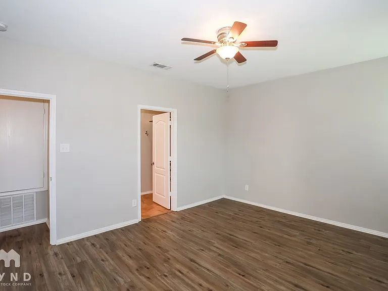 1619 Kawati Way — Photo 9
