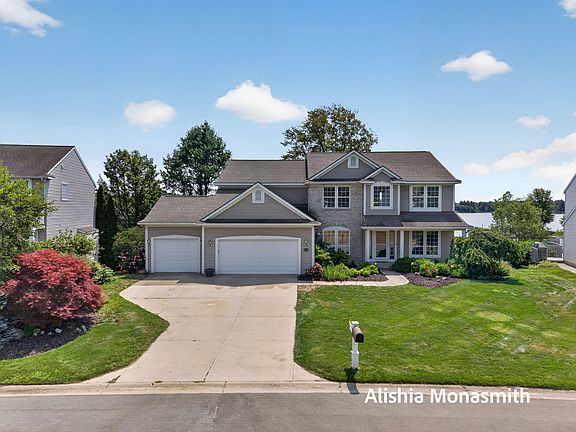 2nd image of 6900 Windflower Way