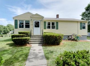 27 Kinney Dr, Worcester, MA 01602