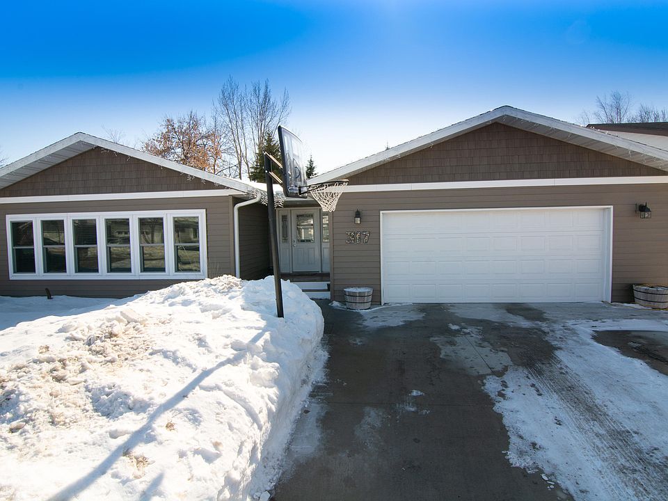 1st image of 317 Circle Hills Dr