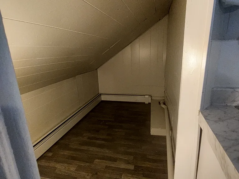 196 Dean St #3 — Photo 5