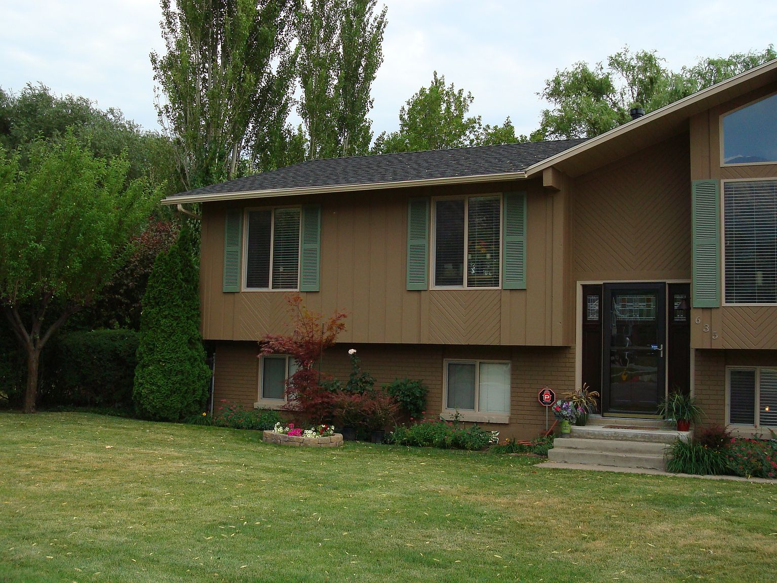 635 E 2300 N, North Ogden, UT 84414 Zillow