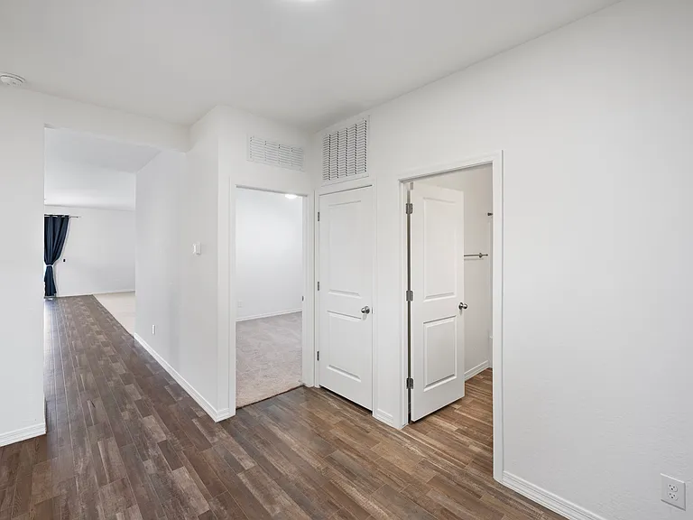 4590 W Foldwing Dr — Photo 6