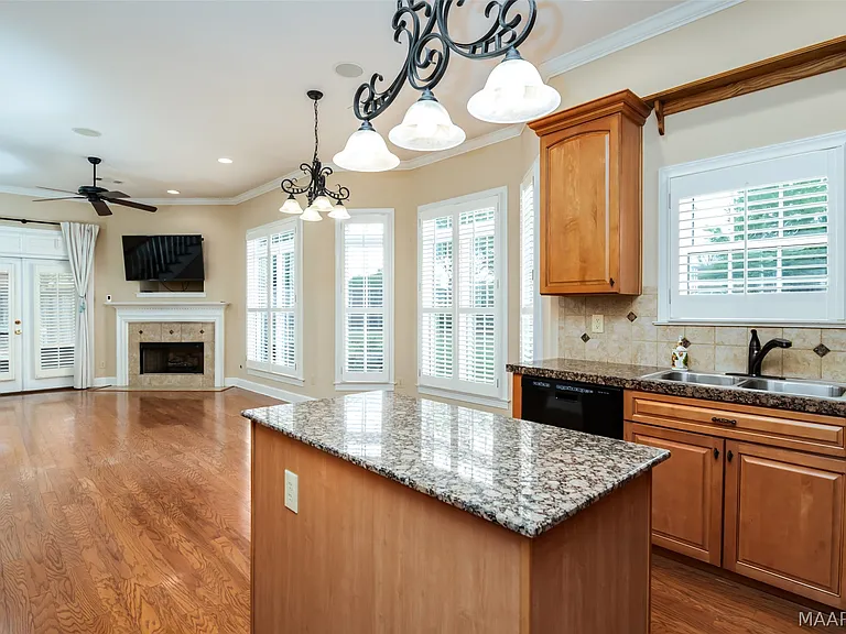 2230 Wyndgate Dr — Photo 11