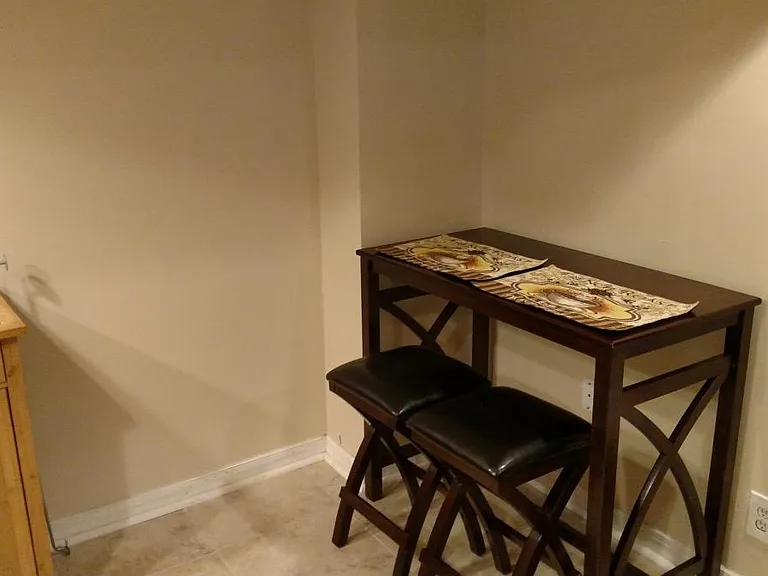 117 Adams St NW #2 — Photo 4