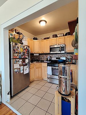 3rd image of 411 Greene Ave #4