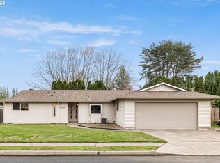 2326 SW McGinnis Ave, Troutdale, OR