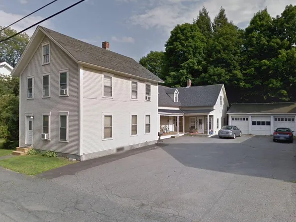 29 Green St APT 1, Lebanon, NH 03766