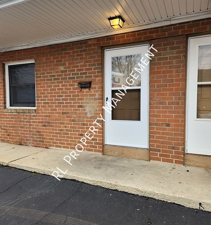 1st image of 247 S Liberty St Unit 1