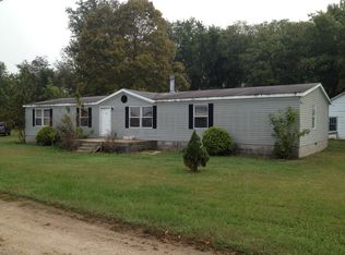 166 Moss Rd, Apple Grove, WV 25502