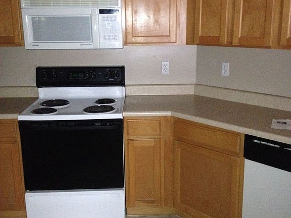 3rd image of 3553 Bethel Dr APT 1