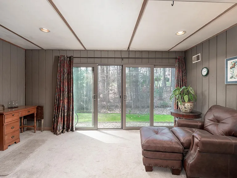 374 Great Rd #11 — Photo 3