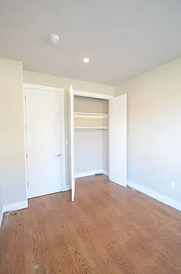 Rented by Miron Realty Group | media 96