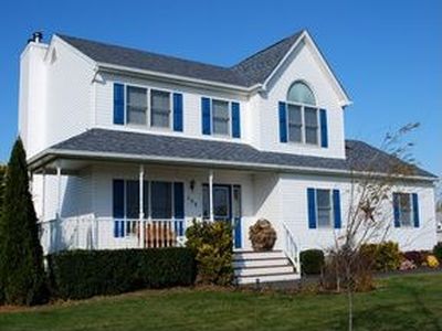 155 May Dr, Baiting Hollow, NY, 11933