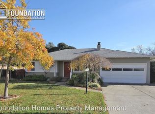 5 Corrillo Dr, San Rafael, CA 94903