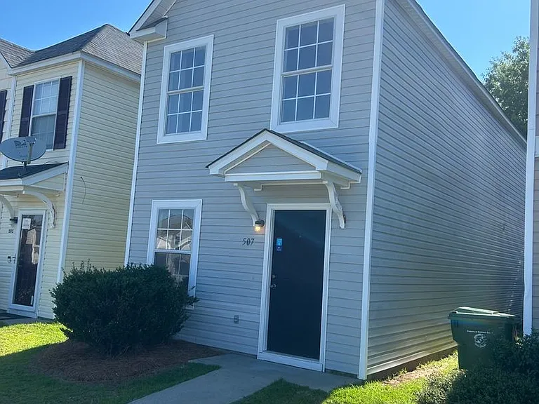 507 Summit Terrace Ct — Photo 4
