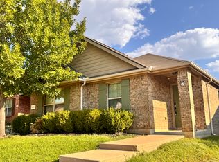 8924 Wild Rose Ln, Aubrey, TX 76227