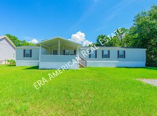 8204 Verano St, Navarre, FL 32566