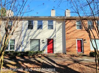 425 Paper Mill Lndg, Roswell, GA 30076