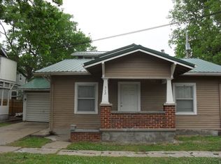 312 E Jefferson Ave, Arkansas City, KS 67005