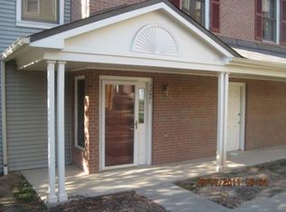12601 Kempston Ln, Woodbridge, VA 22192