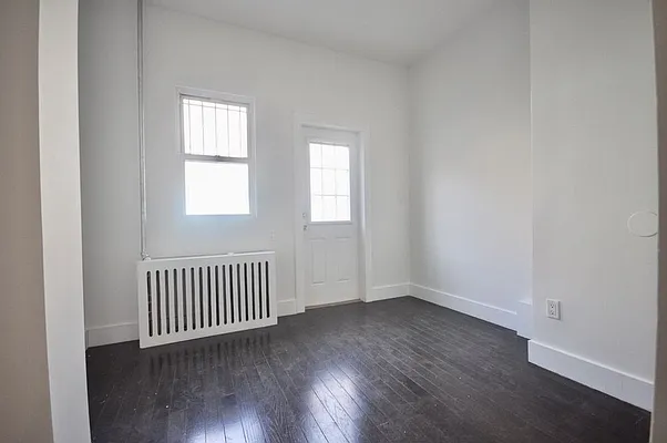 Rented by REAL New York | media 41