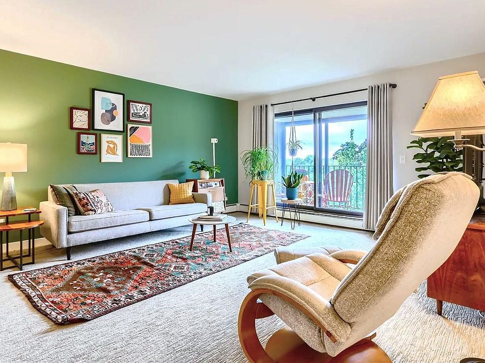 1st image of 5545 Chicago Ave APT 307