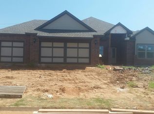 2324 NW 172nd St, Edmond, OK 73012