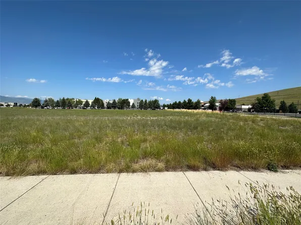 5001 E Harrier Dr, Missoula, MT 59808