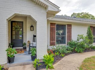 7540 Bursey Rd S, North Richland Hills, TX 76182