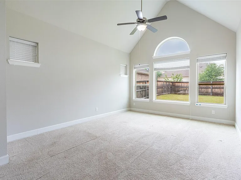 1113 Peacock Blvd — Photo 17