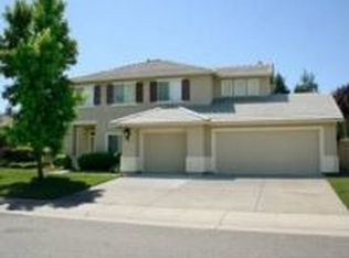 11700 New Albion Dr, Gold River, CA 95670