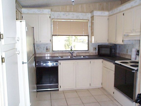 Another Kitchen view