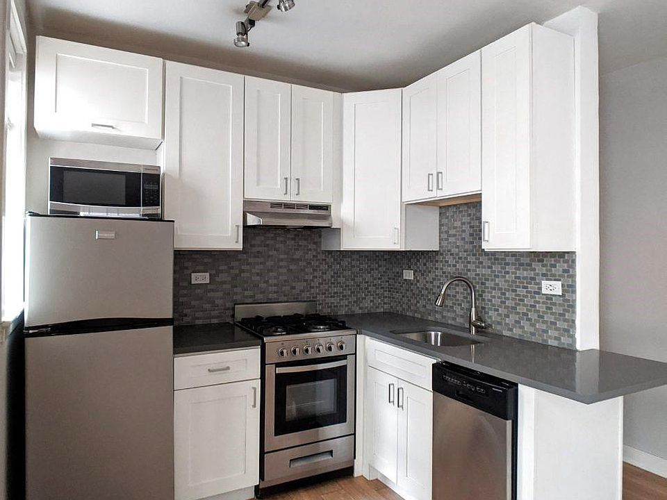 1st image of 513 W Belmont Ave #1