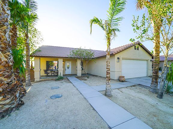 2nd image of 16479 Avenida Merced