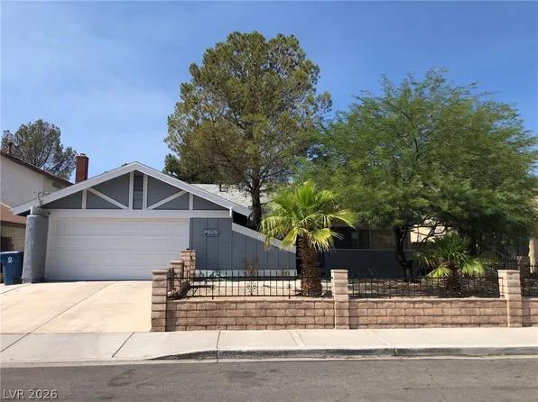 4761 Torrence Dr, Las Vegas, NV 89103