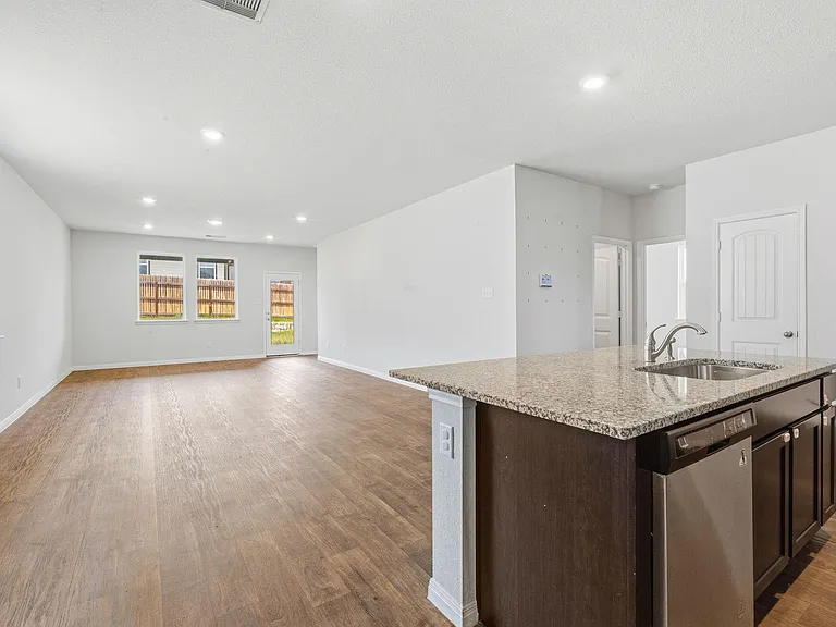 202 Eagle Mountain Trl — Photo 10
