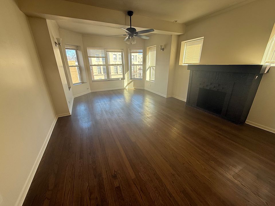 1st image of 2031 W Morse Ave #2